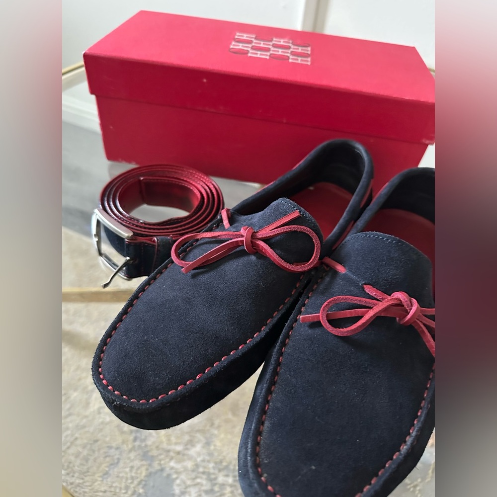 Carolina Herrera Blue and Red Slip-On Loafers with Contrast Stitching